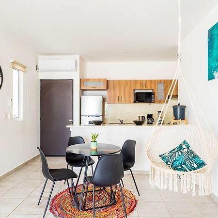 Lovely Cozy Apt W/Pool 2 Bedrooms. Great Location! Puerto Morelos Exterior photo