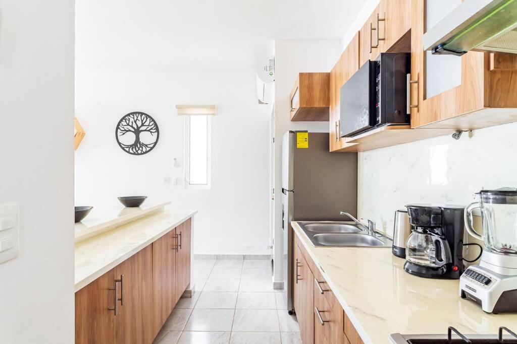Lovely Cozy Apt W/Pool 2 Bedrooms. Great Location! Puerto Morelos Exterior photo
